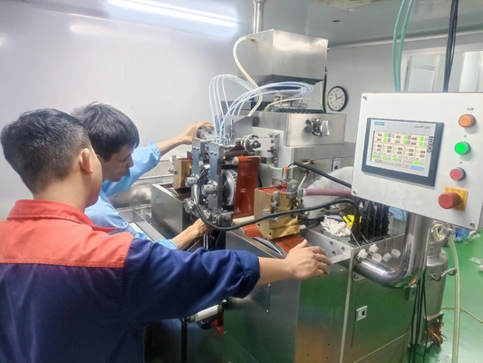 PLC kontrol dökme davul, paslanmaz çelik kromo kaplamalı yumuşak kapsül makinesi